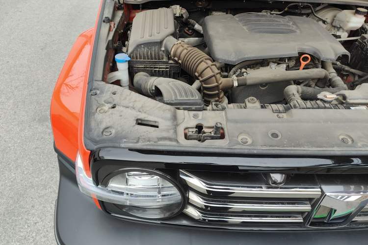 Used Tank 300 2021 City Edition 2.0T—Truly Stylish Engine Bay Right