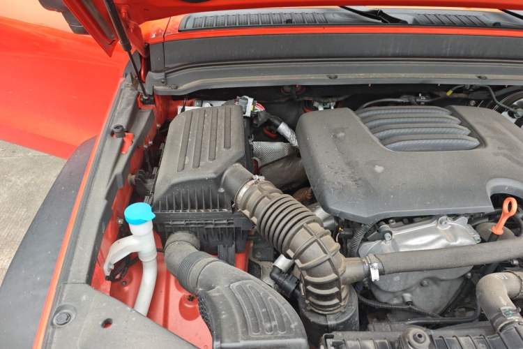 Used Tank 300 2021 Off-Road Edition 2.0T Challenger Engine Bay Right