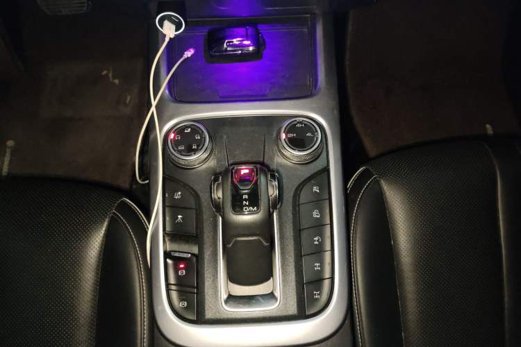 Used Tank 300 2021 Off-Road Edition 2.0T Conqueror Gear Lever