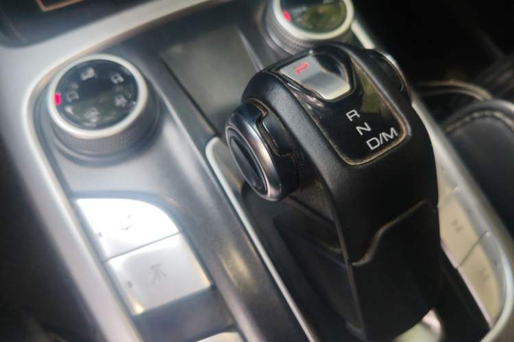 Used Tank 300 2021 Off-Road Edition 2.0T Conqueror Gear Lever