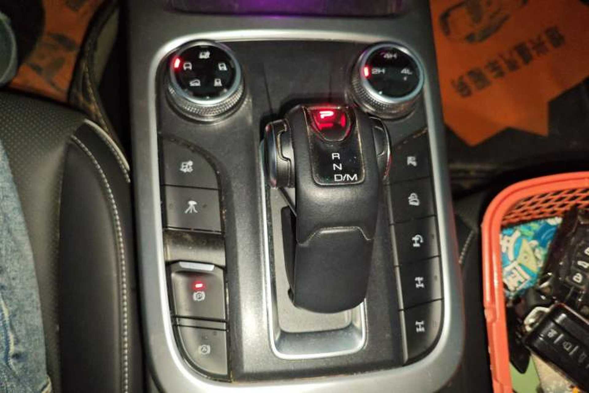 Used Tank 300 2021 Off-Road Edition 2.0T Conqueror Gear Lever