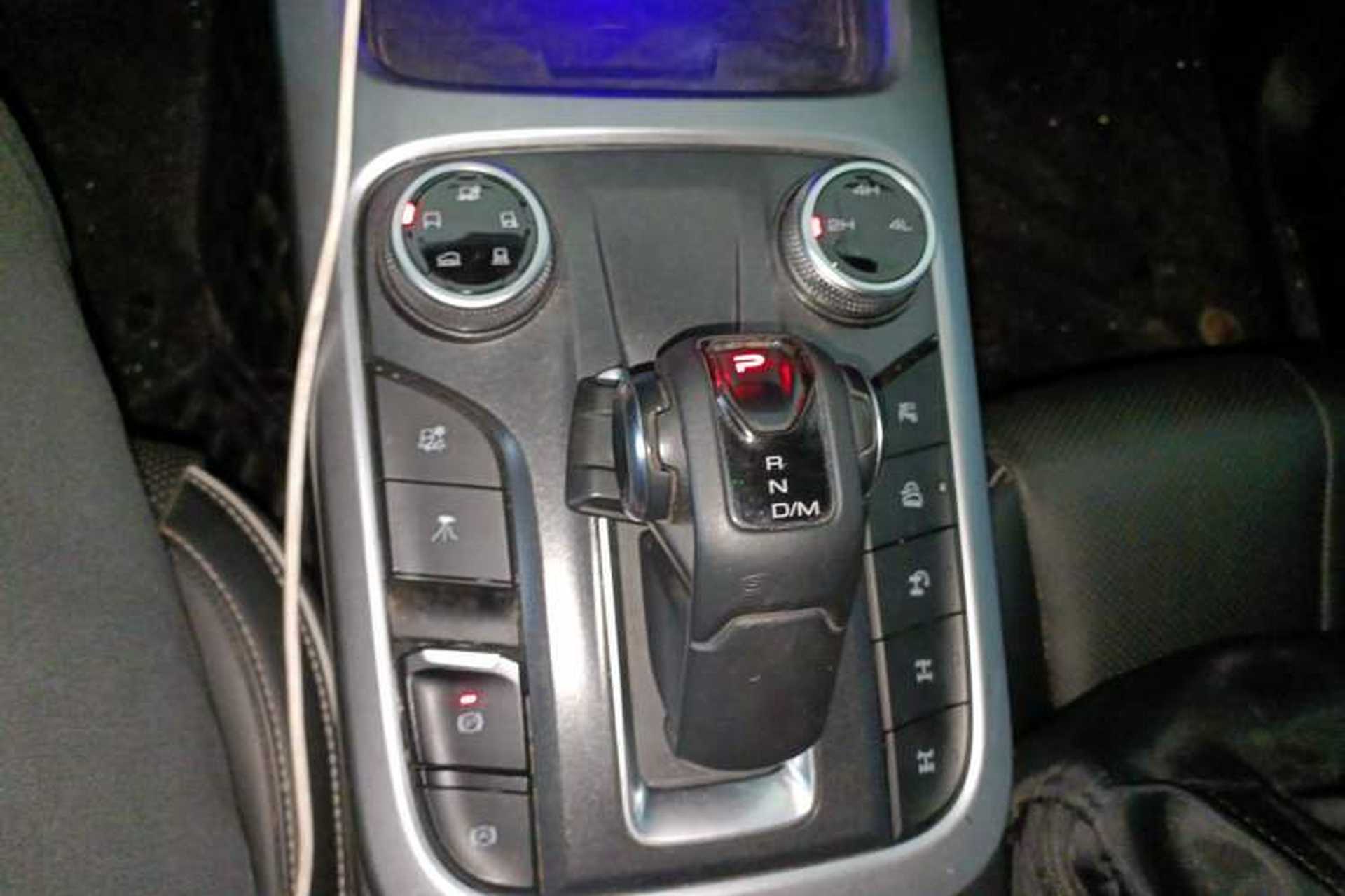 Used Tank 300 2021 Off-Road Edition 2.0T Conqueror Gear Lever