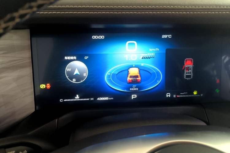 Used Tank 300 2021 City Edition 2.0T—Truly Stylish Instrument Cluster