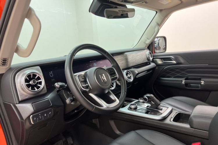 Used Tank 300 2021 City Edition 2.0T—Truly Stylish Interior 10