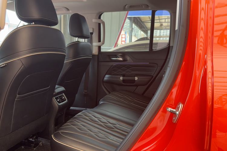 Used Tank 300 2021 Off-Road Edition 2.0T Challenger Interior 3