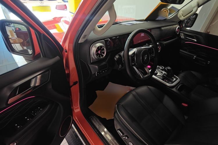 Used Tank 300 2021 City Edition 2.0T—Truly Stylish Interior 3