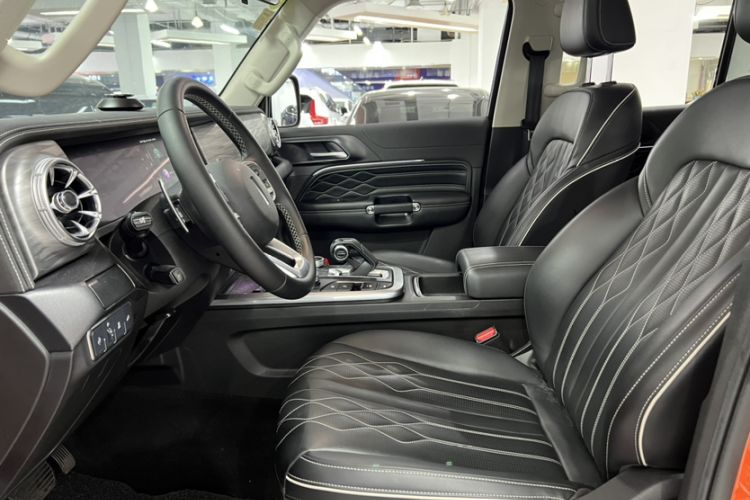 Used Tank 300 2021 Off-Road Edition 2.0T Challenger Interior 3