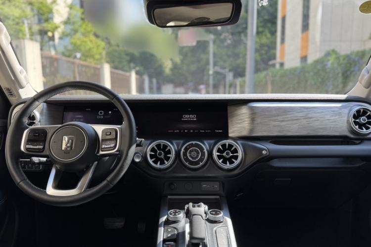 Used Tank 300 2021 City Edition 2.0T—Truly Stylish Interior 7