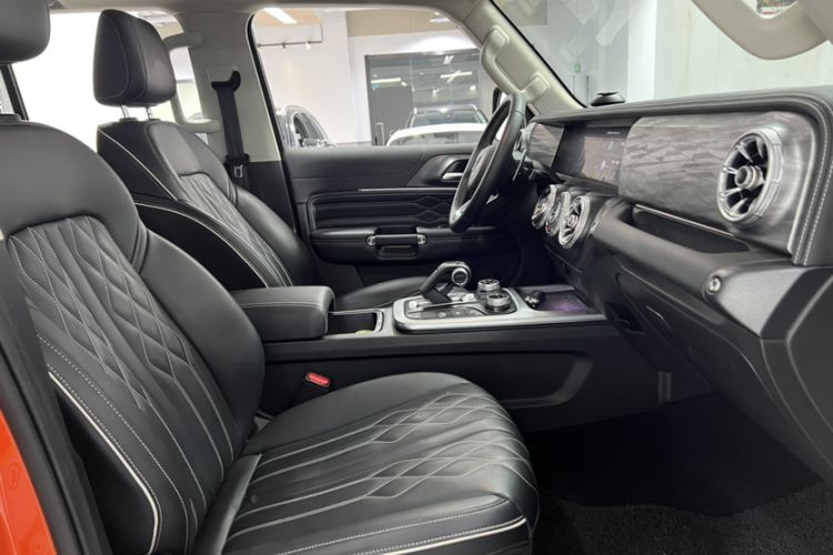 Used Tank 300 2021 Off-Road Edition 2.0T Challenger Interior 9