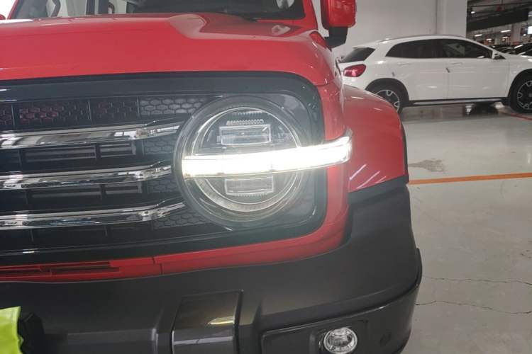Used Tank 300 2021 City Edition 2.0T—Truly Stylish Left Front Headlight