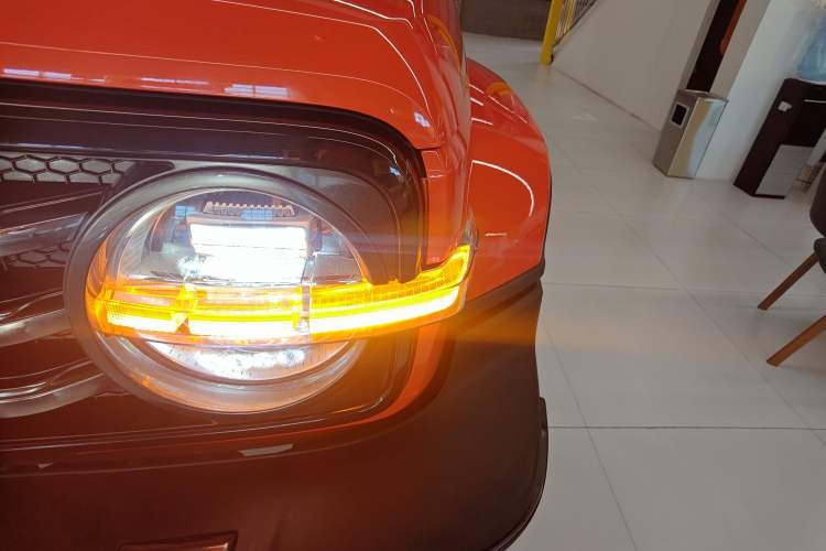 Used Tank 300 2021 City Edition 2.0T—Truly Stylish Left Front Headlight