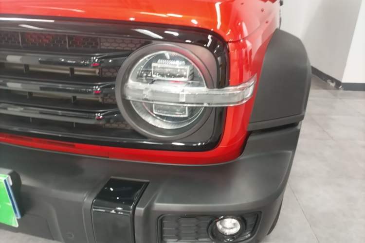 Used Tank 300 2021 Off-Road Edition 2.0T Challenger Left Front Headlight