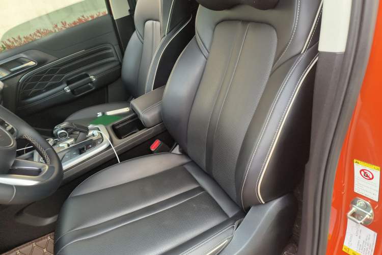 Used Tank 300 2021 Off-Road Edition 2.0T Conqueror Left Front Seat