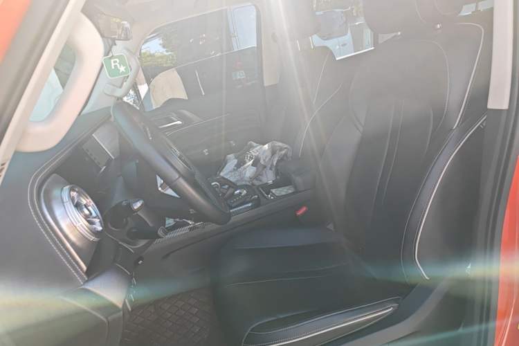 Used Tank 300 2021 Off-Road Edition 2.0T Conqueror Left Front Seat