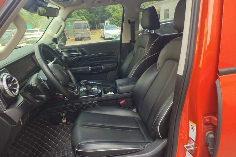 Used Tank 300 2021 Off-Road Edition 2.0T Conqueror Left Front Seat