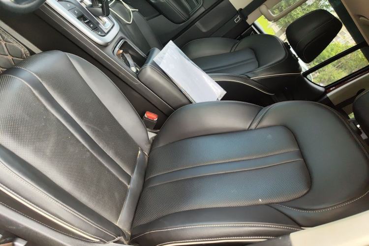 Used Tank 300 2021 Off-Road Edition 2.0T Conqueror Left Front Seat