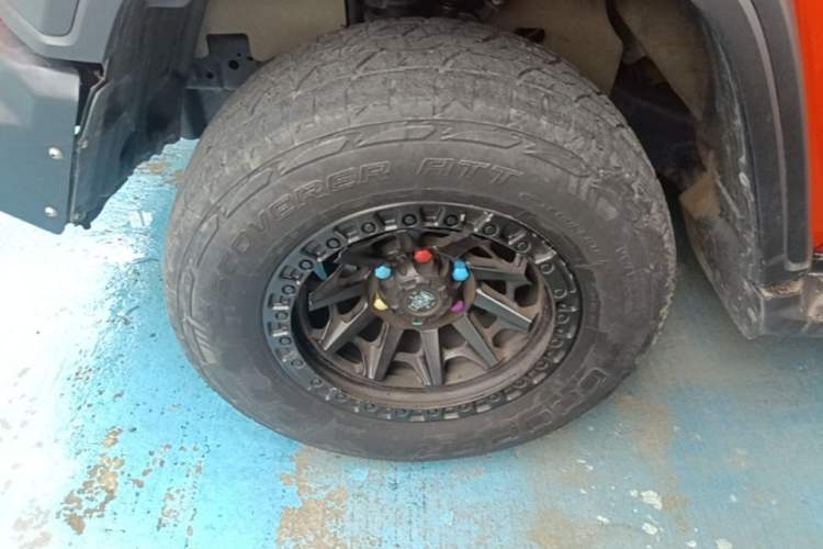 Used Tank 300 2021 Off-Road Edition 2.0T Conqueror Left Front Wheel Hub
