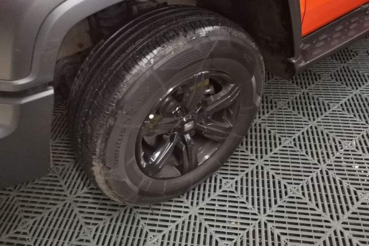 Used Tank 300 2021 Off-Road Edition 2.0T Conqueror Left Front Wheel Hub