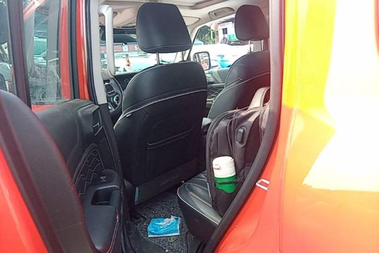 Used Tank 300 2021 Off-Road Edition 2.0T Challenger Left Rear Seat