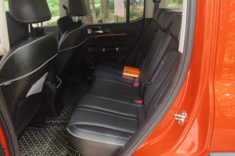 Used Tank 300 2021 Off-Road Edition 2.0T Conqueror Left Rear Seat