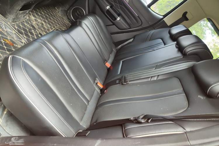 Used Tank 300 2021 Off-Road Edition 2.0T Conqueror Left Rear Seat