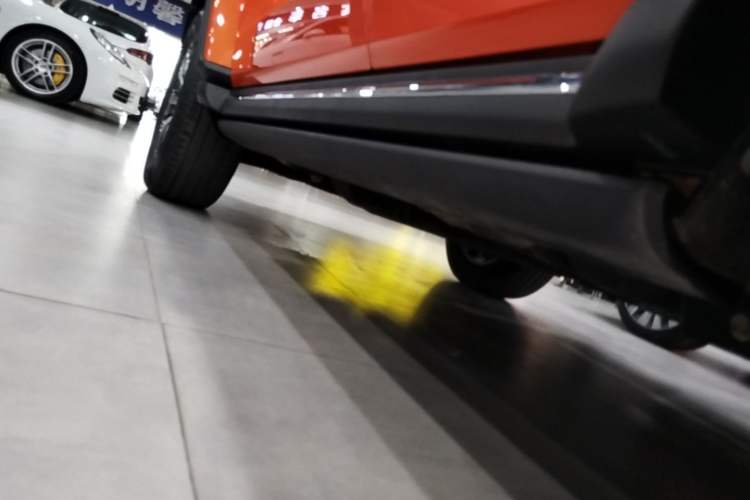 Used Tank 300 2021 City Edition 2.0T—Truly Stylish Left Side Sill