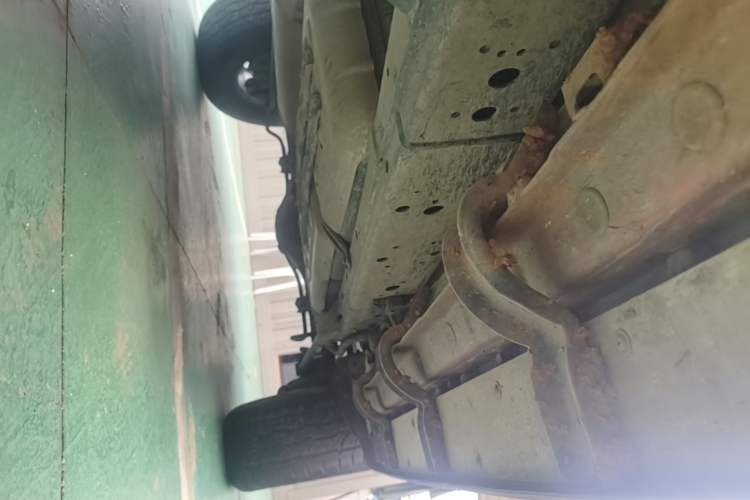 Used Tank 300 2021 Off-Road Edition 2.0T Challenger Left Side Sill