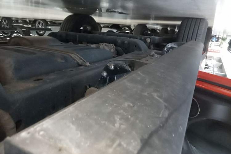Used Tank 300 2021 City Edition 2.0T—Truly Stylish Left Side Sill