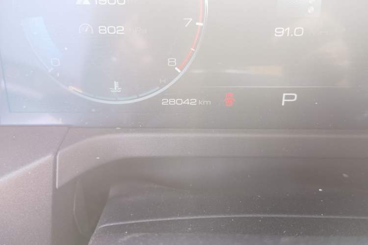 Used Tank 300 2021 Explorer 2.0T Off-Road Edition Odometer Close Up