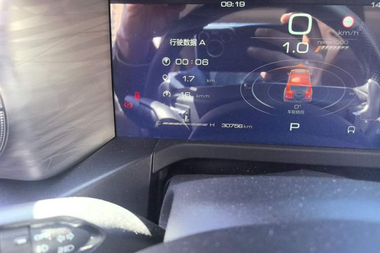 Used Tank 300 2021 Off-Road Edition 2.0T Challenger Odometer Close Up