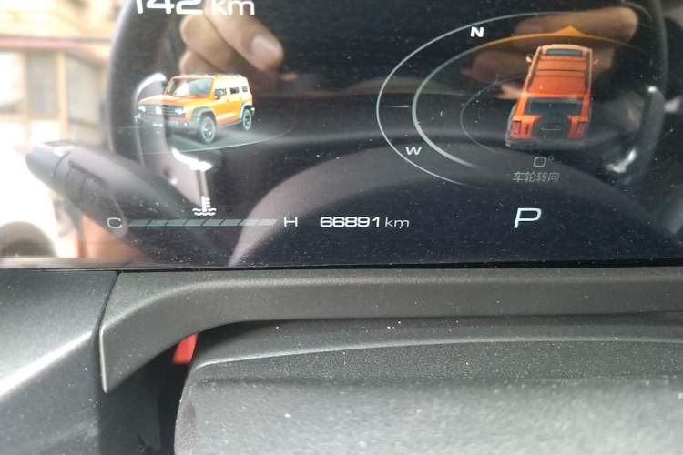 Used Tank 300 2021 Off-Road Edition 2.0T Conqueror Odometer Close Up