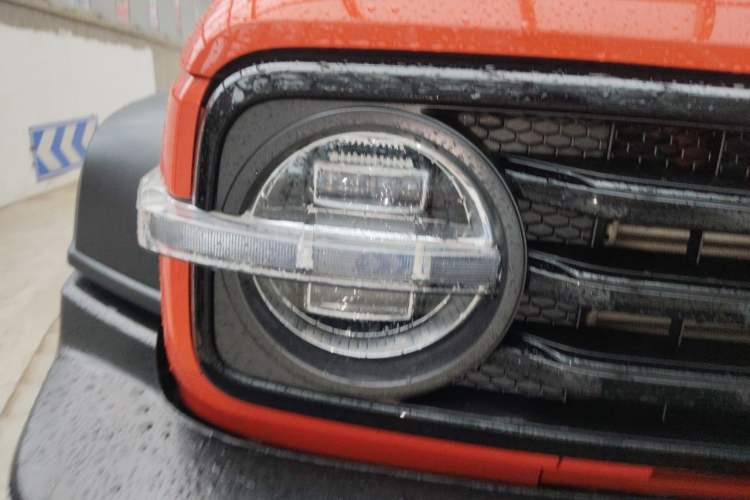 Used Tank 300 2021 Off-Road Edition 2.0T Challenger Right Front Headlight