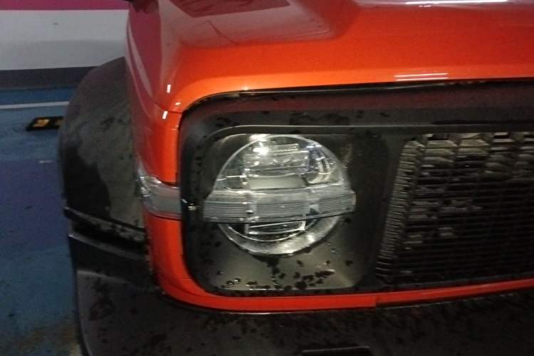 Used Tank 300 2021 Off-Road Edition 2.0T Challenger Right Front Headlight