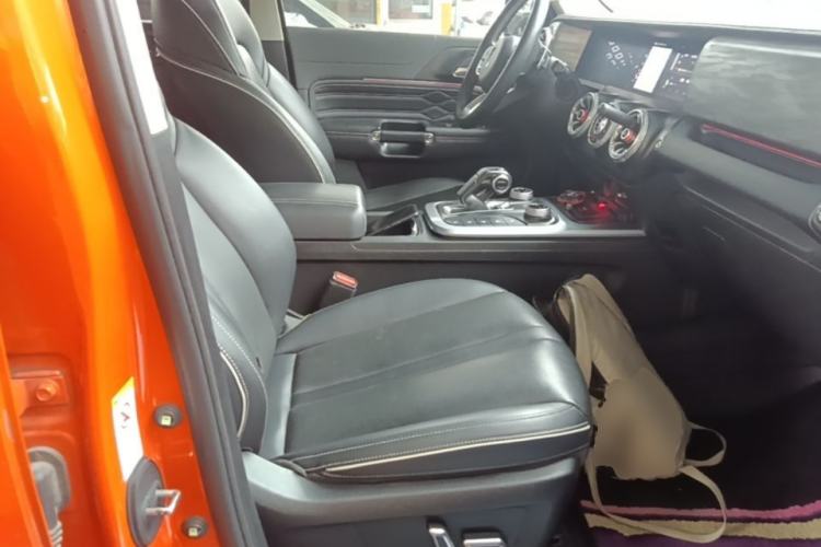 Used Tank 300 2021 Off-Road Edition 2.0T Conqueror Right Front Seat