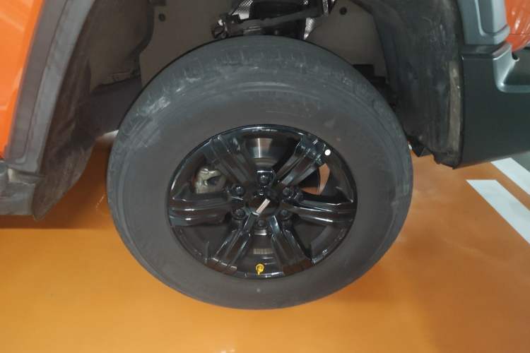 Used Tank 300 2021 Off-Road Edition 2.0T Challenger Right Front Wheel Hub