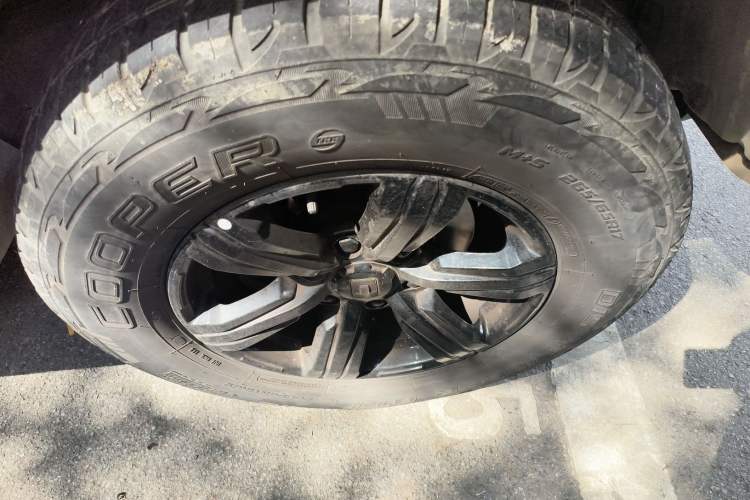 Used Tank 300 2021 Off-Road Edition 2.0T Conqueror Right Front Wheel Hub