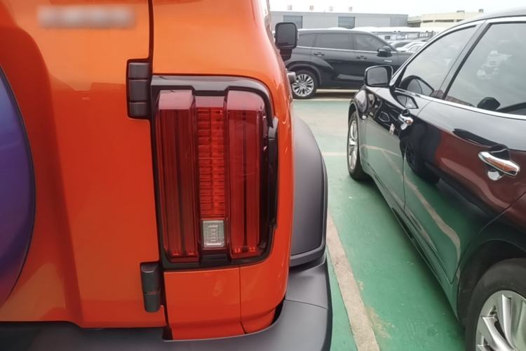 Used Tank 300 2021 Off-Road Edition 2.0T Challenger Right Rear Taillight