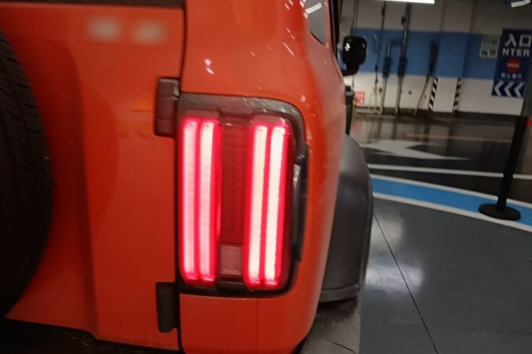 Used Tank 300 2021 Off-Road Edition 2.0T Conqueror Right Rear Taillight