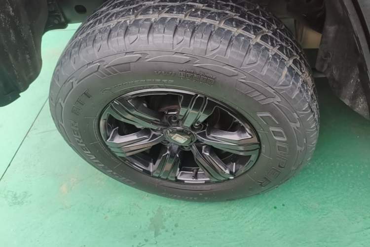 Used Tank 300 2021 Off-Road Edition 2.0T Challenger Right Rear Wheel Hub
