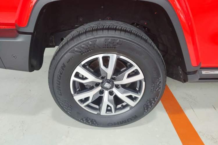 Used Tank 300 2021 City Edition 2.0T—Truly Stylish Right Rear Wheel Hub