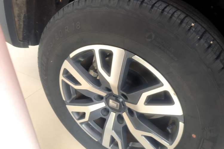 Used Tank 300 2021 City Edition 2.0T—Truly Stylish Right Rear Wheel Hub