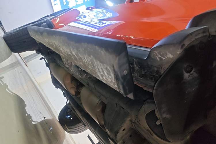 Used Tank 300 2021 City Edition 2.0T—Truly Stylish Right Side Sill