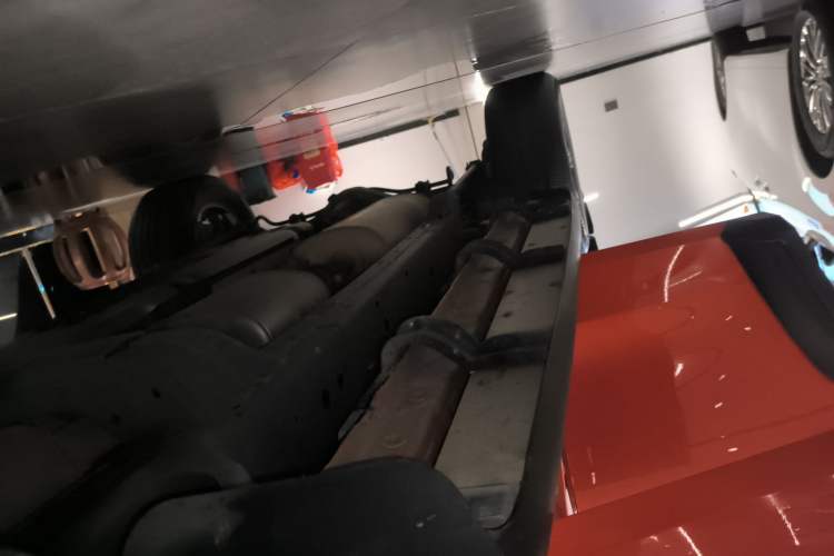 Used Tank 300 2021 Off-Road Edition 2.0T Conqueror Right Side Sill