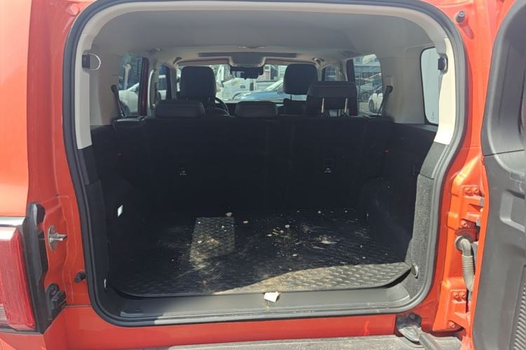 Used Tank 300 2021 Off-Road Edition 2.0T Conqueror Trunk