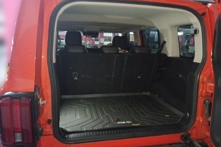 Used Tank 300 2021 Off-Road Edition 2.0T Challenger Trunk