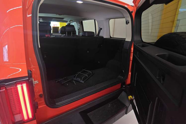 Used Tank 300 2021 City Edition 2.0T—Truly Stylish Trunk