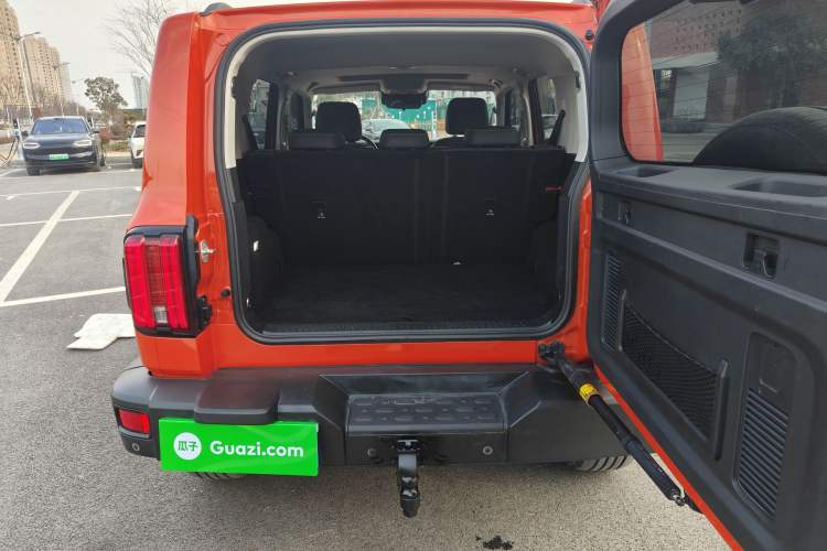 Used Tank 300 2021 Off-Road Edition 2.0T Challenger Trunk
