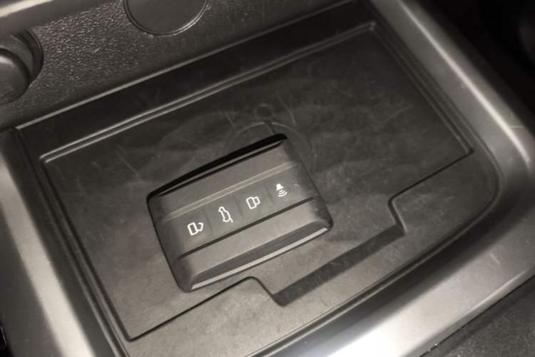 Used Tank 300 2021 City Edition 2.0T—Truly Stylish Vehicle Key