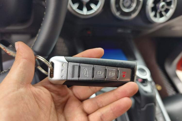 Used Tank 300 2021 Off-Road Edition 2.0T Conqueror Vehicle Key