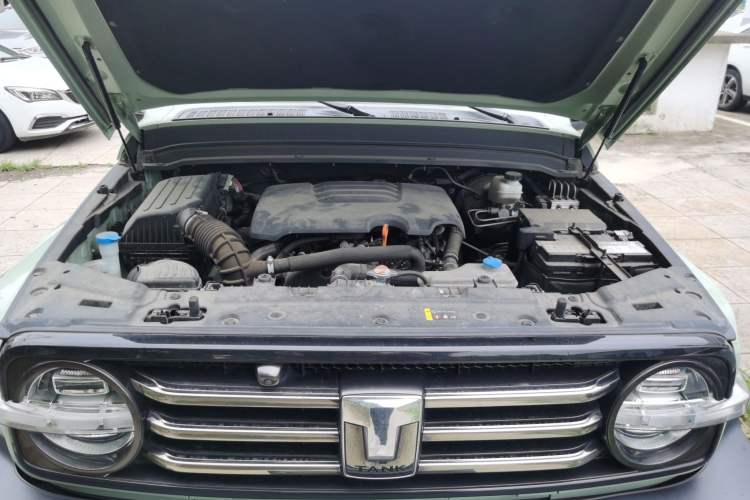 Used Tank 300 2021 City Edition 2.0T—Truly Stylish Engine Bay